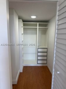 Aluguel de apartamento no Plaza of the Americas 509