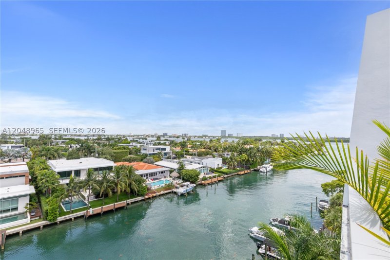 Condo for sale at Kai at Bay Harbor 7G-S