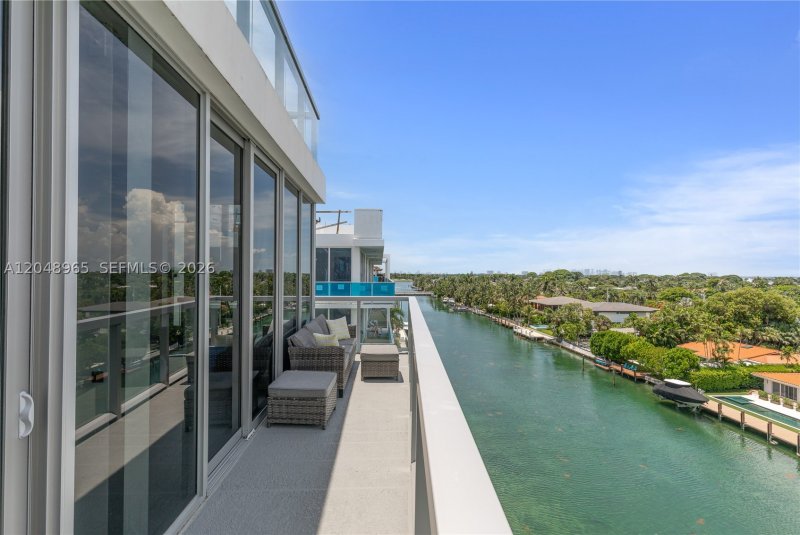 Condo for sale at Kai at Bay Harbor 7G-S