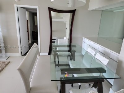 Aluguel de apartamento no Arlen House 1622