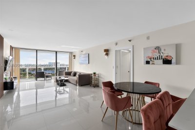 Comprar apartamento en Waterview 1739