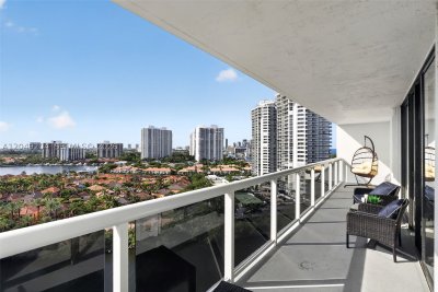 Comprar apartamento en Waterview 1739