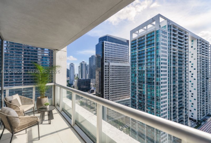 Condo for sale at Icon Brickell Viceroy 2908