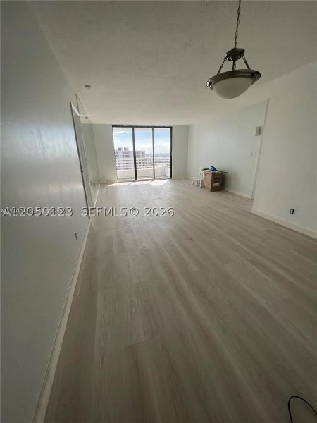 Alquiler de apartamento en Parc Central Aventura PH05