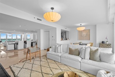 Aluguel de apartamento no Santa Maria 2805