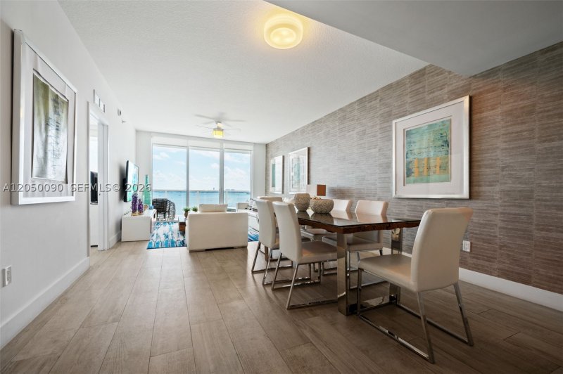 Apartment for rent at Bay House 1402