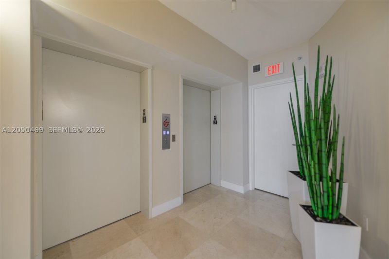 Apartment for rent at Ocean Palms 404