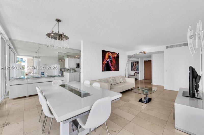 Comprar apartamento no Oceania 4 342