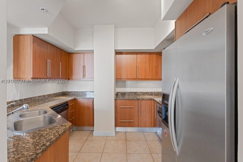 Condo for sale at Puerta De Palmas 1405