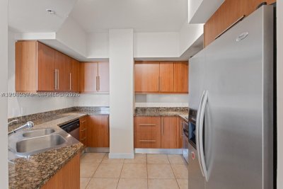 Comprar apartamento en Puerta De Palmas 1405