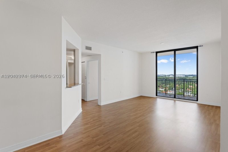 Condo for sale at Puerta De Palmas 1405