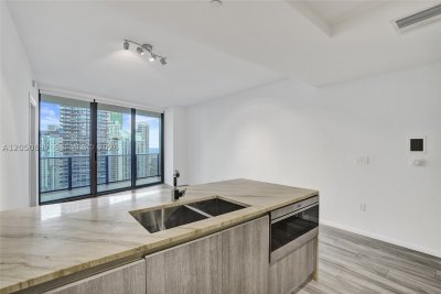 Comprar apartamento en SLS Lux Brickell 3903