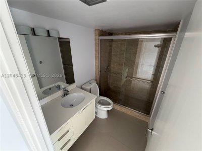Comprar apartamento en Del Prado South Tower 1802