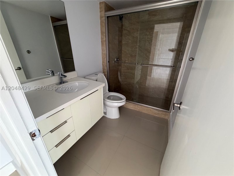 Comprar apartamento en Del Prado South Tower 1802