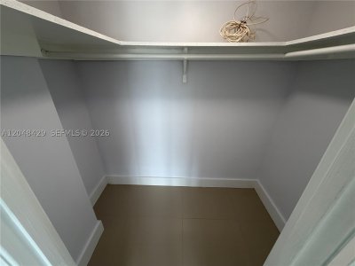 Comprar apartamento en Del Prado South Tower 1802