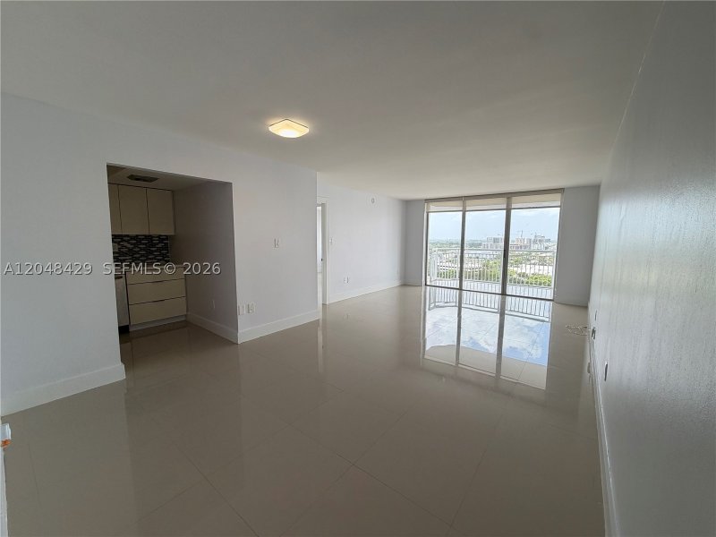 Comprar apartamento en Del Prado South Tower 1802