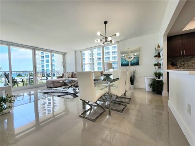 Aluguel de apartamento no Alexander Towers 521