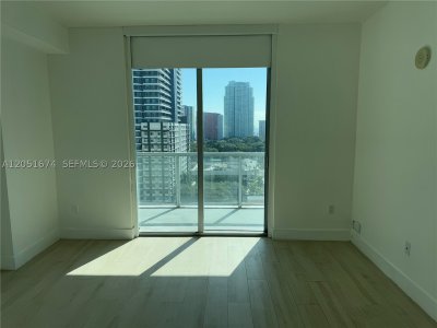 Comprar apartamento no Axis on Brickell South Tower 1702-S
