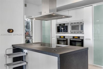 Alquiler de apartamento en Trump Royale 902