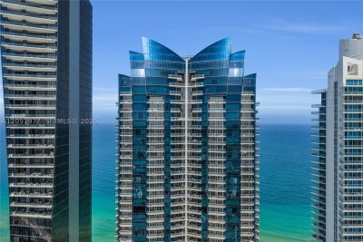 Comprar apartamento en Jade Ocean 4205