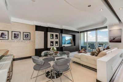Aluguel de apartamento no Beach Club Three 3109