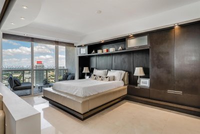Aluguel de apartamento no Beach Club Three 3109