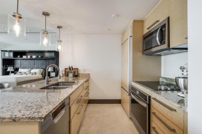 Aluguel de apartamento no Beach Club Three 3109
