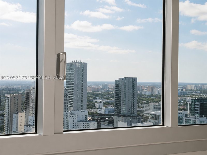 Alquiler de apartamento en Met 1 T-3511