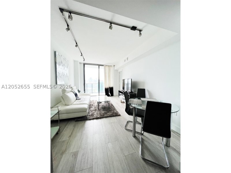 Apartment for rent at Hyde Midtown 2603