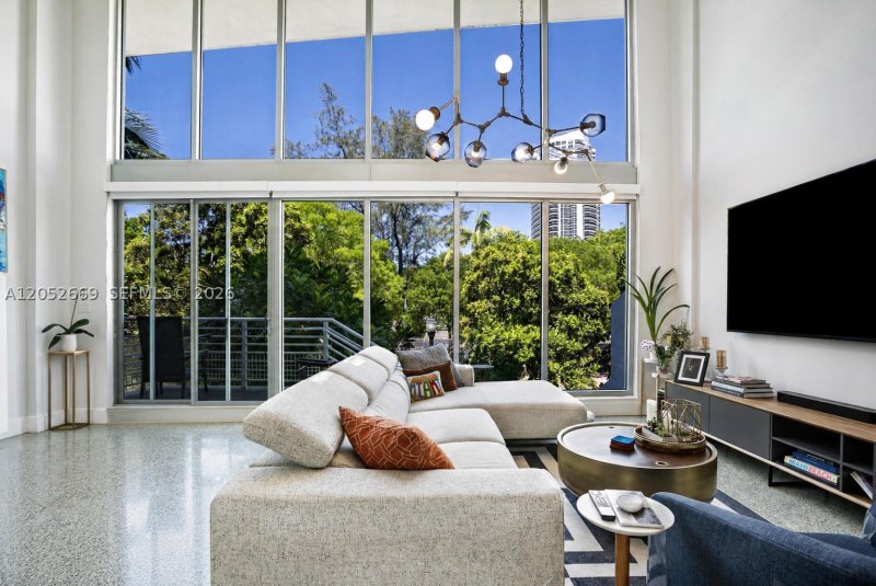 Condo for sale at Absolute Lofts LG-5