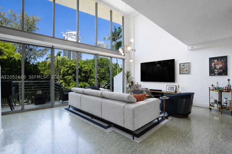 Condo for sale at Absolute Lofts LG-5