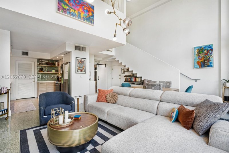 Condo for sale at Absolute Lofts LG-5