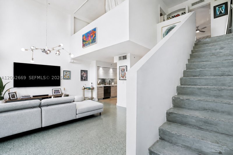 Condo for sale at Absolute Lofts LG-5