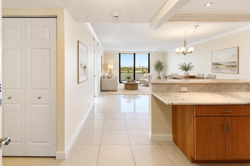 Condo for sale at Olympus Condo 1710