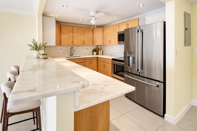 Condo for sale at Olympus Condo 1710