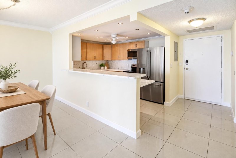 Condo for sale at Olympus Condo 1710