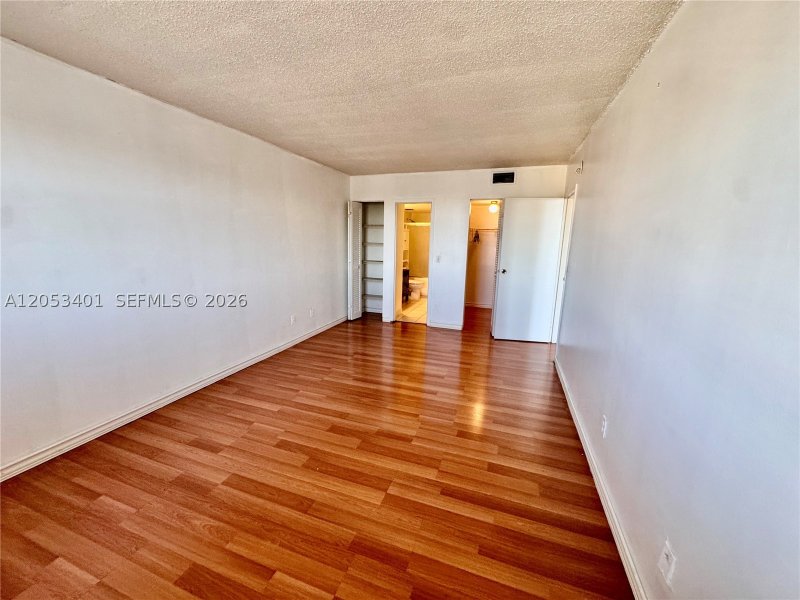 Condo for sale at Sailboat Cay 703