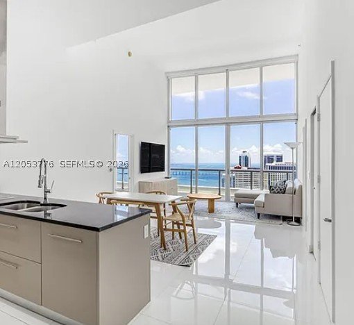 Comprar apartamento no Icon Brickell Tower II 4105