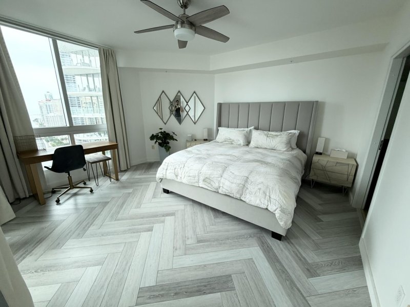 Alquiler de apartamento en Met 1 T-2208