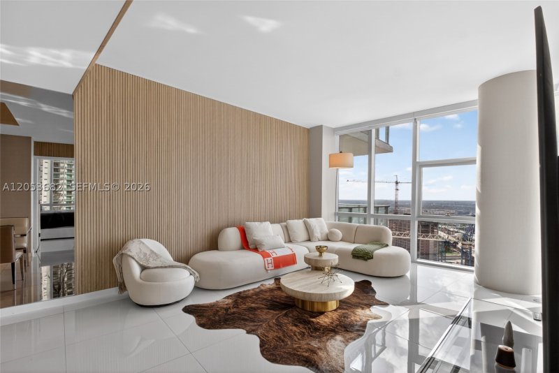 Condo for sale at Paramount Miami WorldCenter 3201