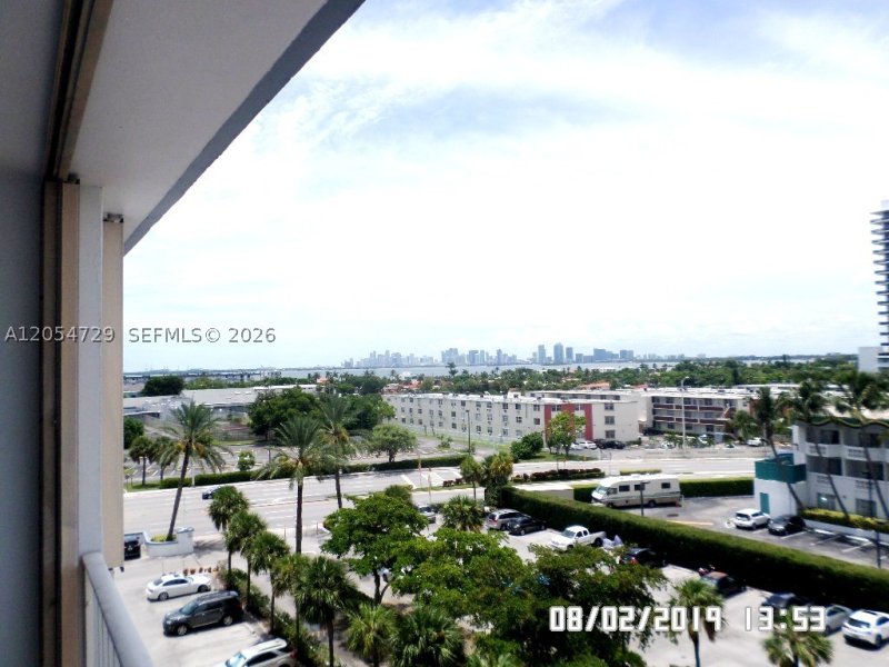 Condo for sale at Kennedy House 6J