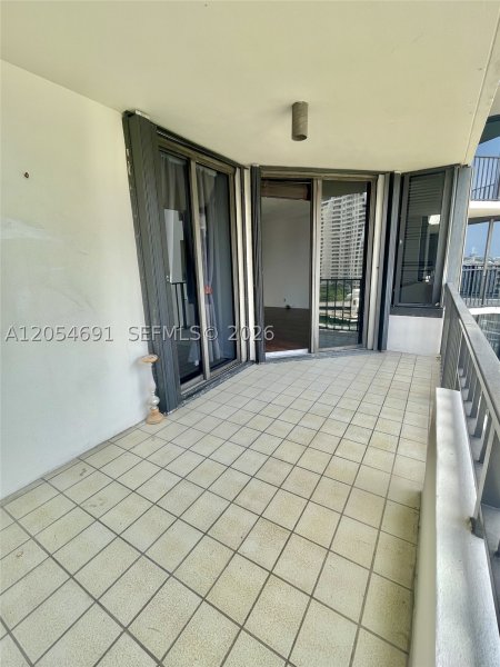 Apartment for rent at Brickell Key One A1512