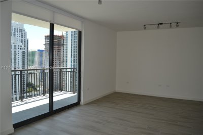 Alquiler de apartamento en Nine at Mary Brickell Village 3302