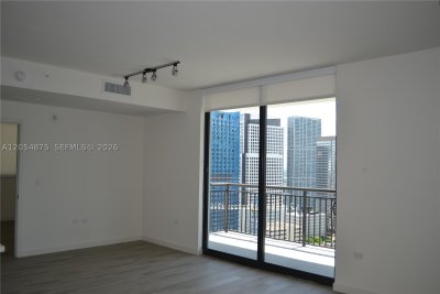 Alquiler de apartamento en Nine at Mary Brickell Village 3302