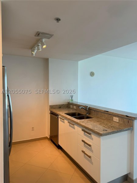 Comprar apartamento en Blue Condominium 1205