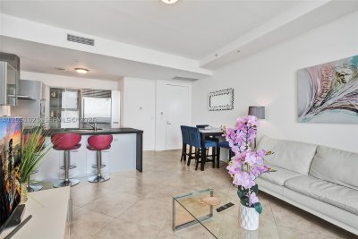 Comprar apartamento no Trump Royale 4705