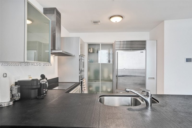 Comprar apartamento no Trump Royale 4705