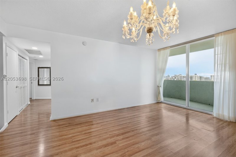 Condo for sale at Turnberry On The Green 2401