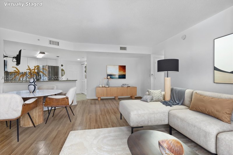 Condo for sale at Turnberry On The Green 2401