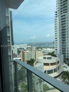 Comprar apartamento en YotelPad Miami 1910